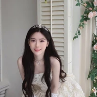 นิรเนช เชื้อแสงนิภาสุวรรณ