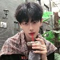 ไนท์(มือซ้ายนีน่า)