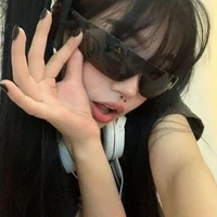 หมวย(เพื่อนนายเอก)