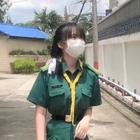 พลอย(นางเอก)