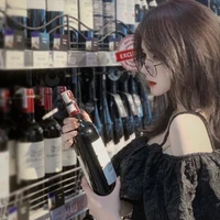 สมาย | พนอ. + เจ้าของไวน์