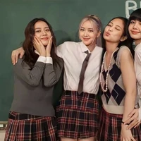 jisoo,rose,jennie