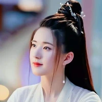 หลิว​หลิง​เฟย​(น.อ+เทพบรรพกาล​)​