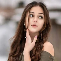 Isha kapoor /FL