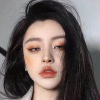 เอมีร่า(พี่สาวนายเอก)