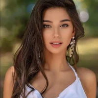 Ava Chen ( Josh sister )