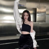 ทาน่า(เเม่เลี้ยง น.อ👿)