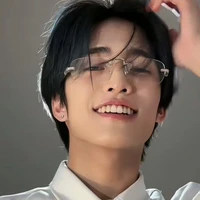 ใต้ฝุ่น/พระเอก-แฝดน้อง👑