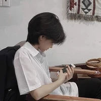 อานนท์
