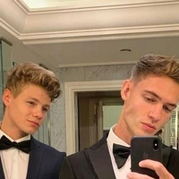 Santiago y Andrés