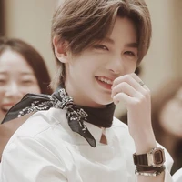 นาย(แฟนกร+เพื่อนพอ.)