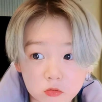 Jongkook/criança