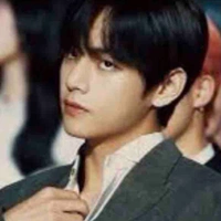 Taehyung (V)