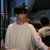 เฟรม(พระเอก)