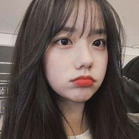 พลอย(น้องสาวพระเอก)