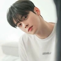 เพื่อนรุ่นพี่