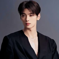 ไคโร(พระเอก)