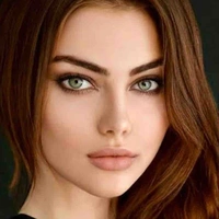 Selena  Hynes 
