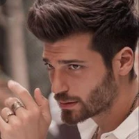 Alex torres*37* (papá de R)