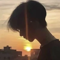 สาม(เพื่อนนายเอก)