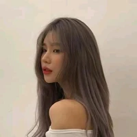 มิ้นต์ (พี่สาวพระ.อ2)