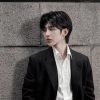 กวิน(บอดี้กร์าด)