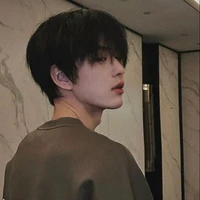 เมคา(นายเอก)