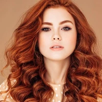 Layla Smith