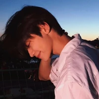 โอโซน(พระเอก)🖤🤍
