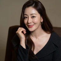 Nara ( ibu Ryeon )