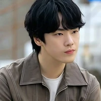 jung-hyun (pengasuh,BG )