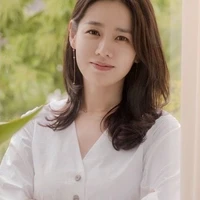 พลอยพา.