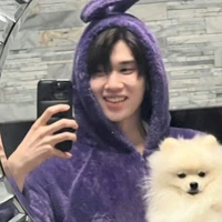 จิ้งจกยังไม่กล้ามองหน้า