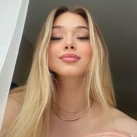 IZZY LACHOWSKI HOWLAND