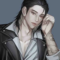 Amadeus Pierce (FEMALE LEAD FATHER)
