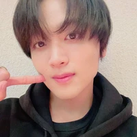 haechan (omega)