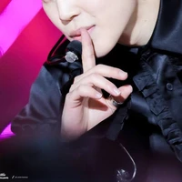 ฟิงซ์(บอดี้การ์ด​คนสนิทปริม)​