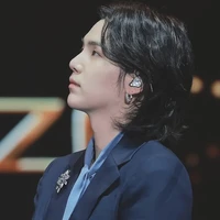 kim suga