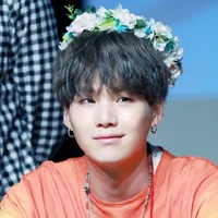 Yoongi( Alpha)