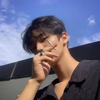 หลุยส์(เพื่อนพระเอก)