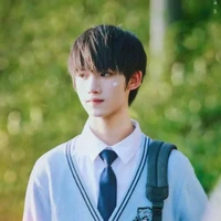 เหนือเมฆ(เพื่อน น.อ+นักเลง)