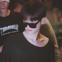 ไวน์(เพื่อนพ.อ.)