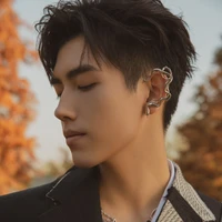 เจมส์  พ.อ