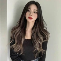 นุชเพื่อนนอ