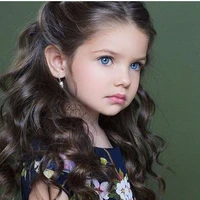 Isabella Johnson{lil fl}