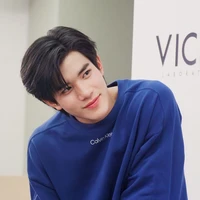 ซีน(นายเอก)