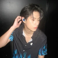 ไวน์(เพื่อนพระเอก)