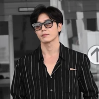 เร็น(พ่อนางเอก)