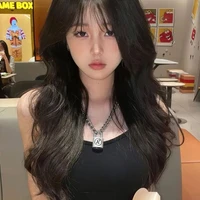 มีนา