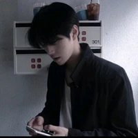อีธาน(เพื่อนพระเอก)